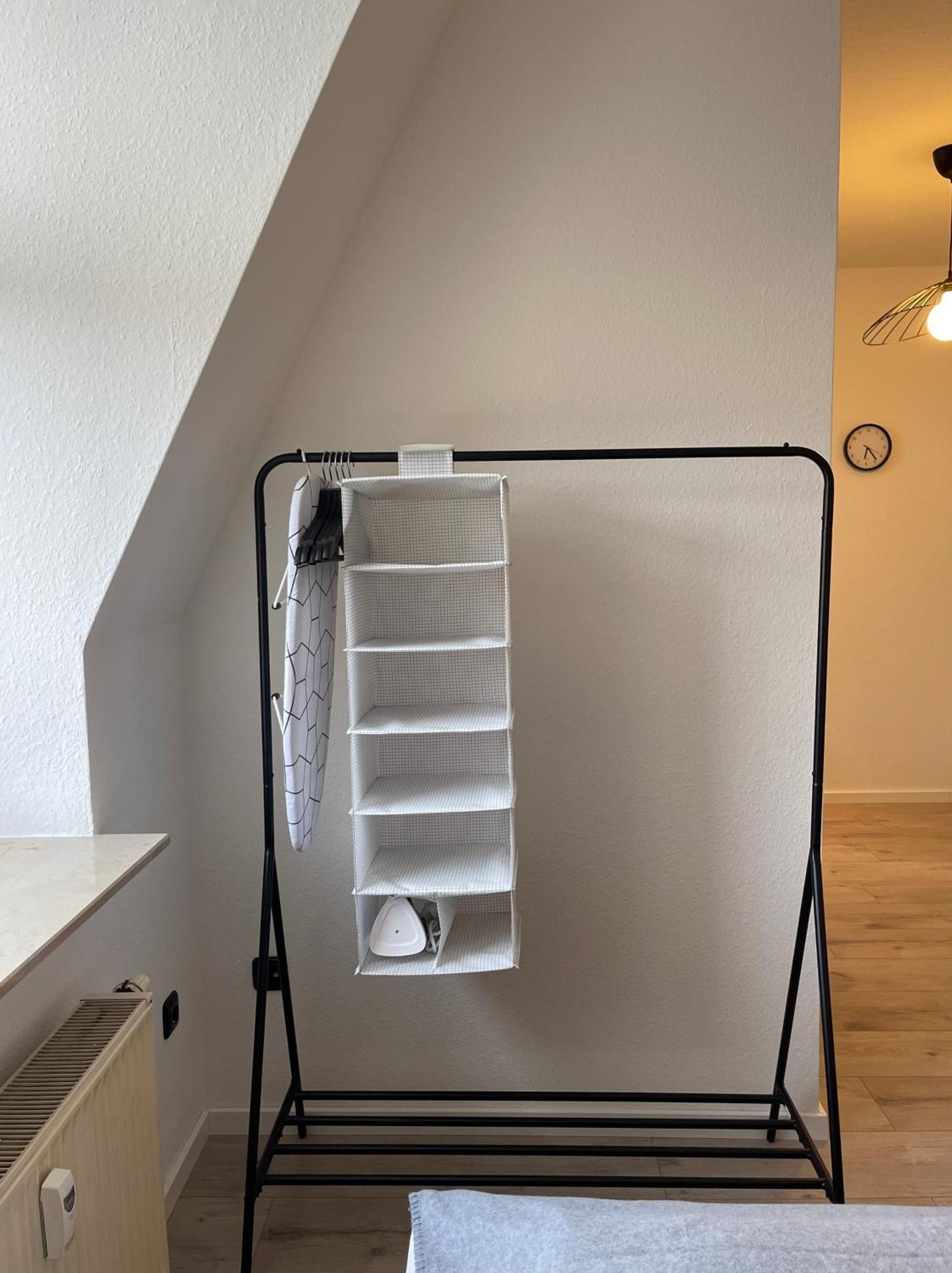 Raha Apartments - Modernes Studio-Apartment - Hbf - Gratis Parkplatz Erfurt Buitenkant foto