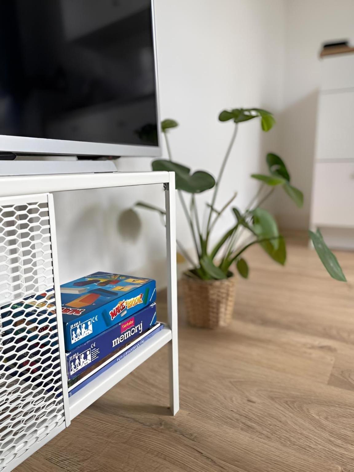 Raha Apartments - Modernes Studio-Apartment - Hbf - Gratis Parkplatz Erfurt Buitenkant foto
